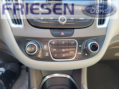 Used 2019 Chevrolet Malibu LT image 19