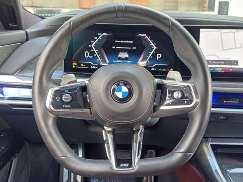 Used 2023 BMW 740i RWD image 22