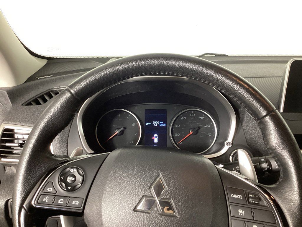 Used 2018 Mitsubishi Eclipse Cross SEL AWD/4WD image 13