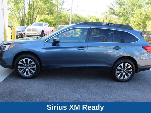 Used 2017 Subaru Outback 2.5i Limited AWD/4WD image 12