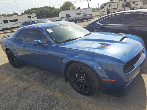 Used 2023 Dodge Challenger R/T Scat Pack RWD image 8