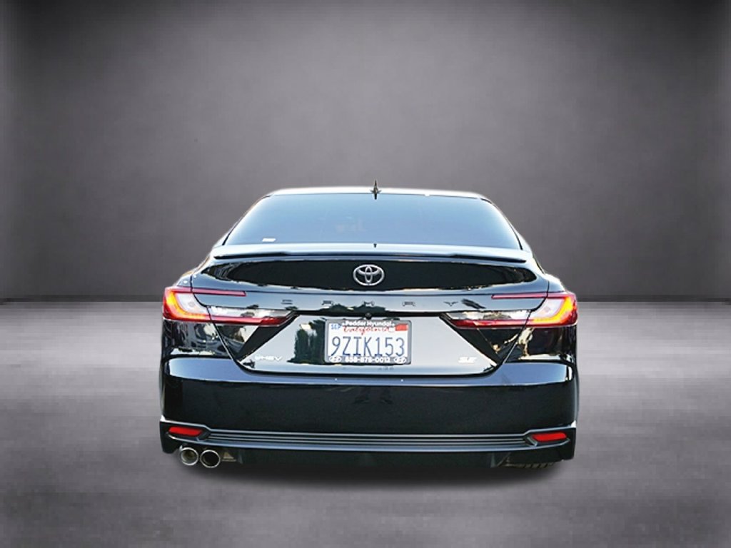 Used 2026 Toyota Camry SE w/ Convenience Package FWD image 6