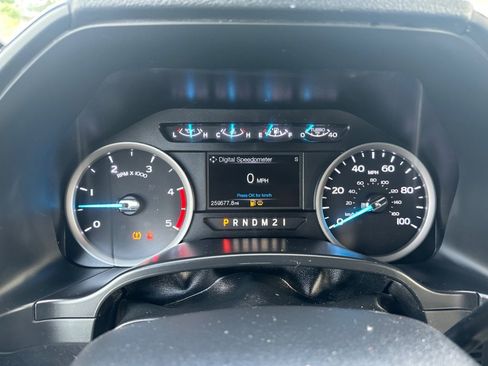 Used 2019 Ford F250 XLT image 12