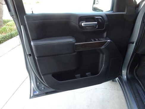 Certified 2020 GMC Sierra 1500 Elevation w/ Elevation Value Package AWD/4WD image 25