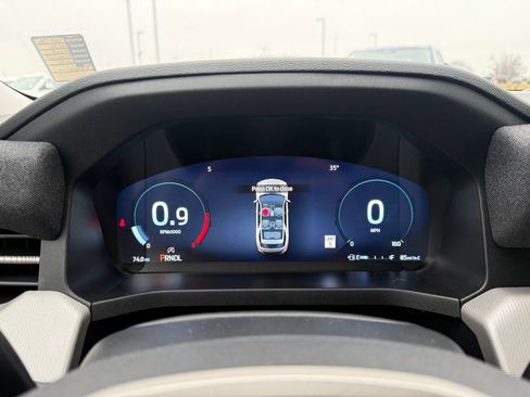 New 2026 Ford Explorer Active image 22