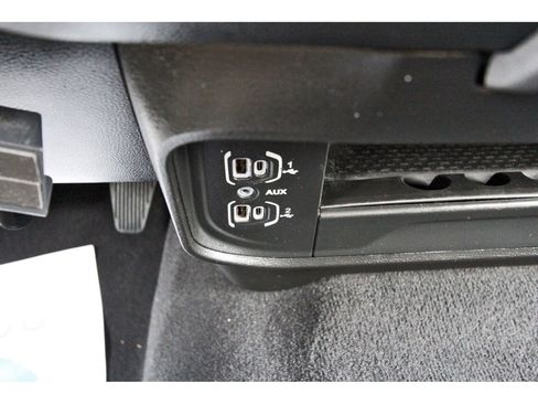 Used 2025 RAM 2500 Tradesman AWD/4WD image 30