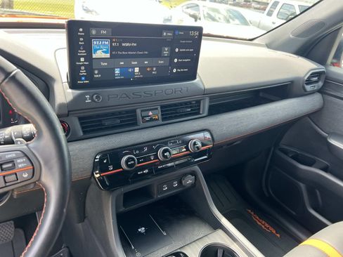 Used 2026 Honda Passport TrailSport image 29