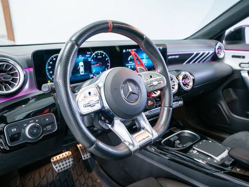 Used 2022 Mercedes-Benz CLA 35 AMG 4MATIC image 31