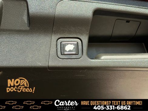 Used 2017 GMC Acadia Denali w/ Technology Package FWD image 31