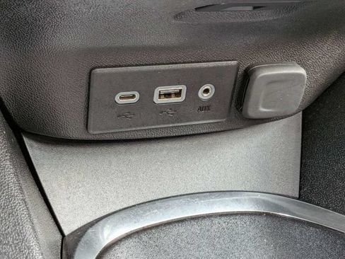 Used 2024 Chevrolet Malibu LT FWD image 24