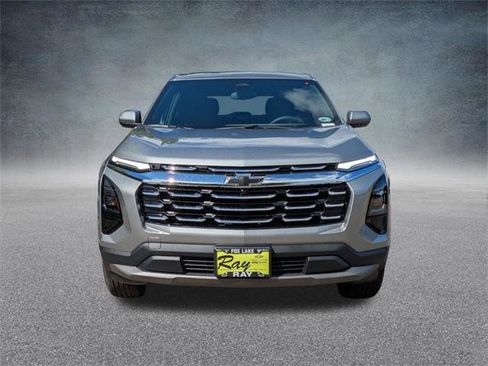 New 2026 Chevrolet Equinox LT w/ LPO, Floor Liner Package image 9