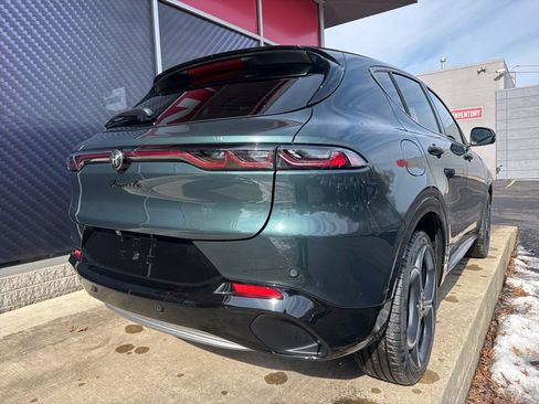 New 2026 Alfa Romeo Tonale w/ Active Assist Package image 3