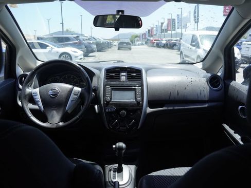 Used 2015 Nissan Versa Note FWD image 23