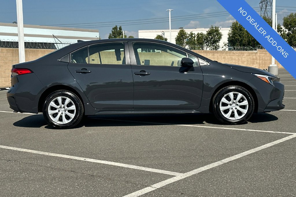 Used 2026 Toyota Corolla LE w/ Carpet Mat Package (TMS) FWD image 3