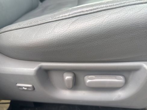 Used 2016 Toyota Sequoia Limited w/ Safety & Convenience Package image 14