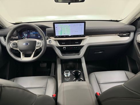 New 2026 Ford Explorer Active w/ Active Comfort Package image 24