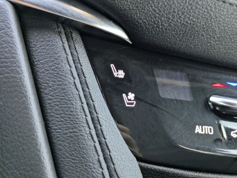 Certified 2024 Cadillac XT5 Premium Luxury w/ Technology Package image 30