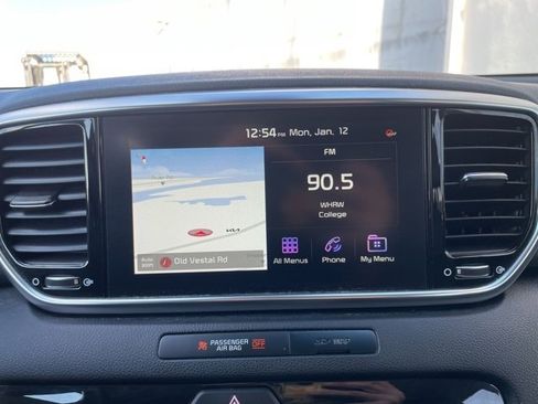 Used 2022 Kia Sportage EX w/ EX Technology Package image 15