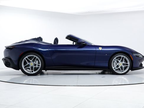 Certified 2026 Ferrari Roma Spider RWD image 10