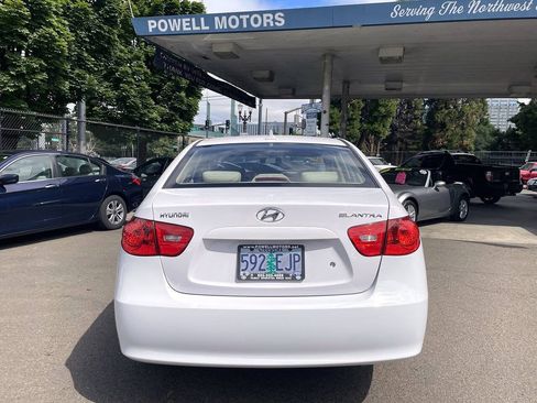 Used 2009 Hyundai Elantra GLS w/ Popular Equipment Pkg 2 FWD image 9