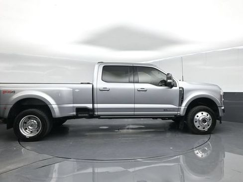 Certified 2024 Ford F450 Lariat w/ Lariat Ultimate Package AWD/4WD image 9