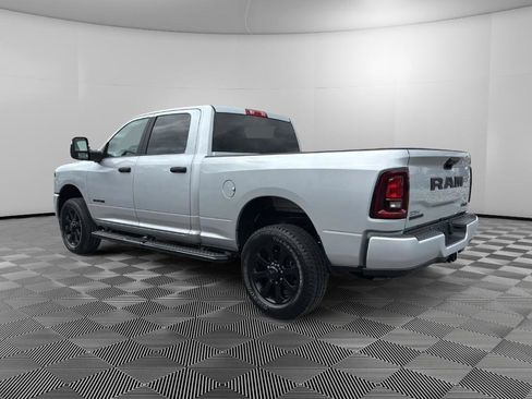 Used 2026 RAM 2500 Big Horn AWD/4WD image 3