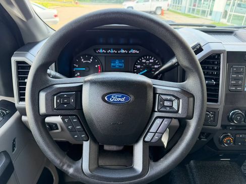 Used 2017 Ford F250 XL w/ Power Equipment Group AWD/4WD image 16