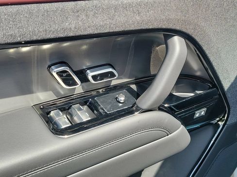 New 2026 Land Rover Range Rover Sport Dynamic SE AWD/4WD image 24