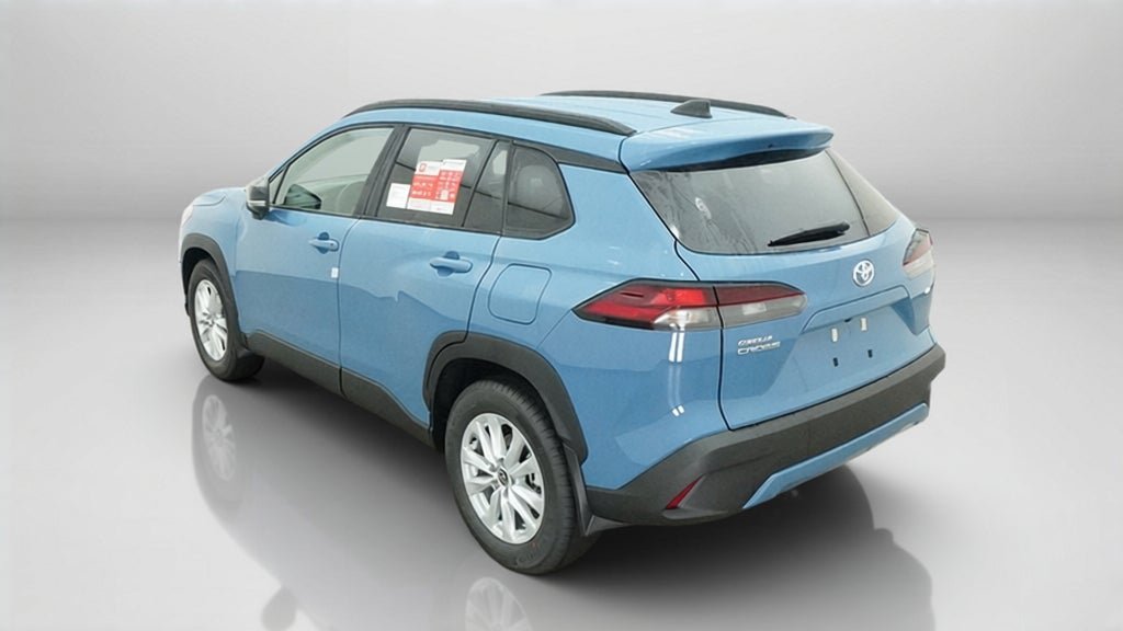 New 2026 Toyota Corolla Cross LE w/ Moonroof Package FWD image 5