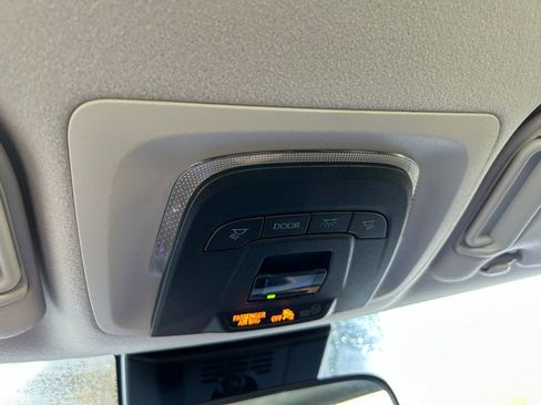 Certified 2025 Toyota Corolla LE image 27