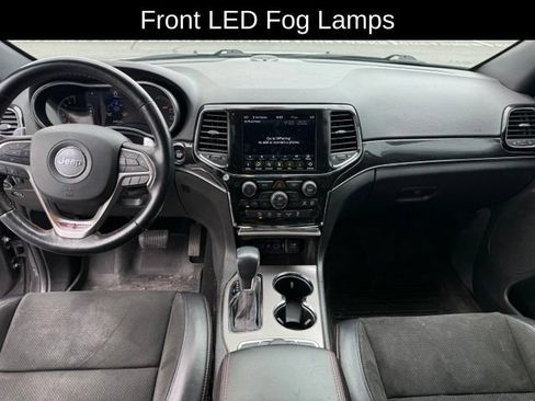 Used 2021 Jeep Grand Cherokee Trailhawk w/ Premium Lighting Group AWD/4WD image 17