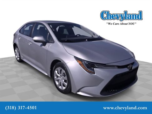 Used 2024 Toyota Corolla LE image 1