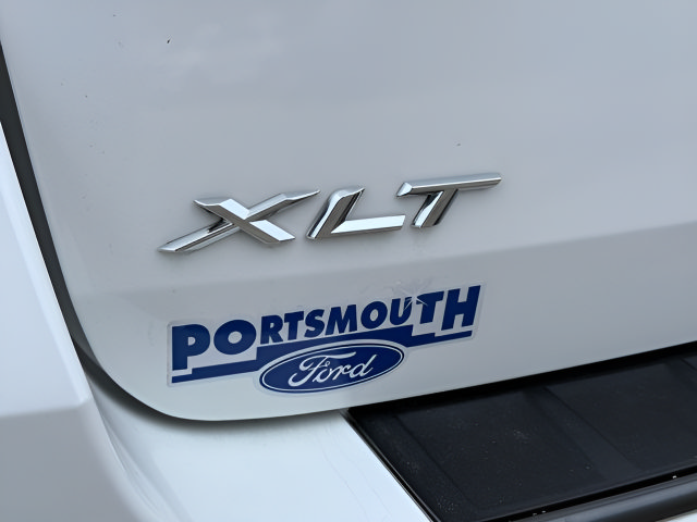 Used 2023 Ford Explorer XLT w/ Equipment Group 202A AWD/4WD image 19