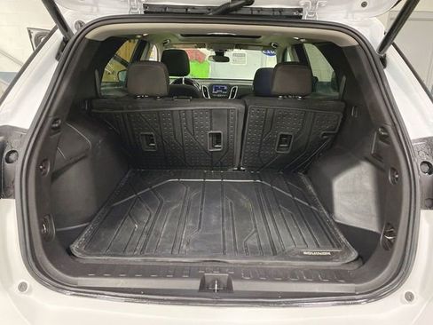 Used 2023 Chevrolet Equinox LT AWD/4WD image 25