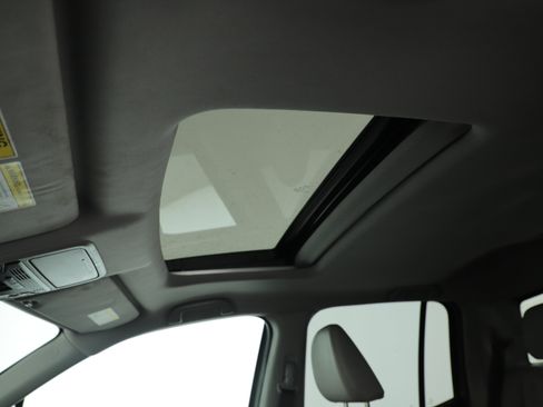 Used 2018 Honda Ridgeline RTL-E image 16