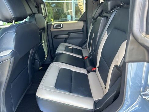 Used 2024 Ford Bronco Wildtrak image 12