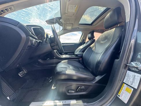 Used 2017 Ford Fusion Titanium FWD image 16