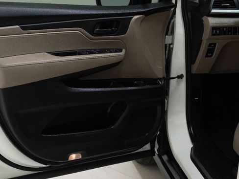 Used 2019 Honda Odyssey EX image 20
