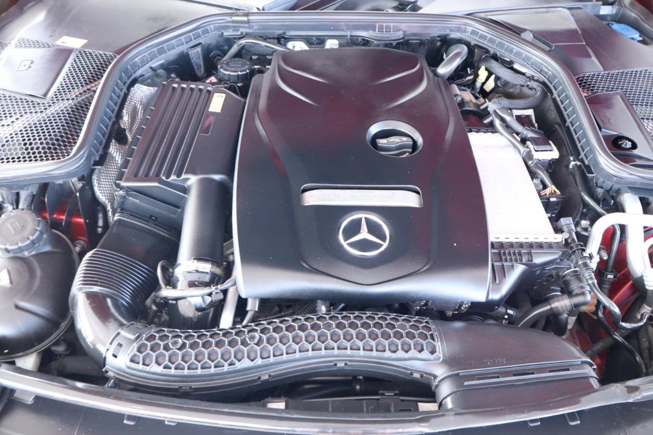 Used 2016 Mercedes-Benz C 300 Sedan image 40