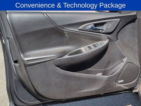 Certified 2018 Chevrolet Malibu LT w/ Leather Package image 9