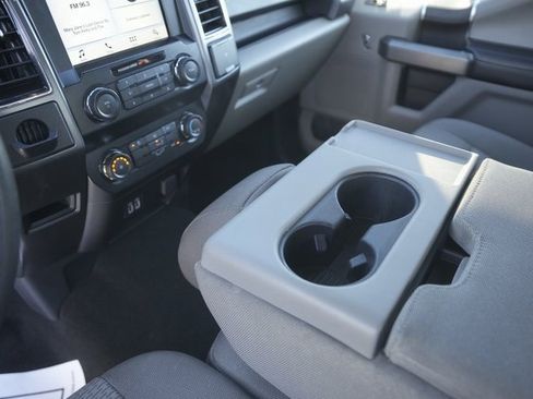 Used 2019 Ford F150 XLT image 27