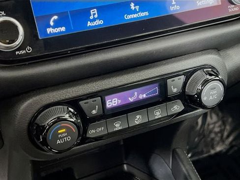 Certified 2023 Nissan Kicks SR w/ SR Premium Package image 16