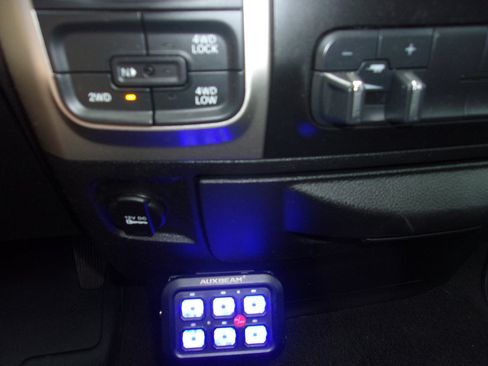 Used 2020 RAM 1500 Warlock w/ Electronics Group AWD/4WD image 21