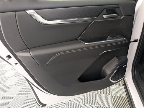 Certified 2025 GMC Acadia Elevation image 29