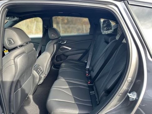 New 2026 Acura RDX SH-AWD image 12