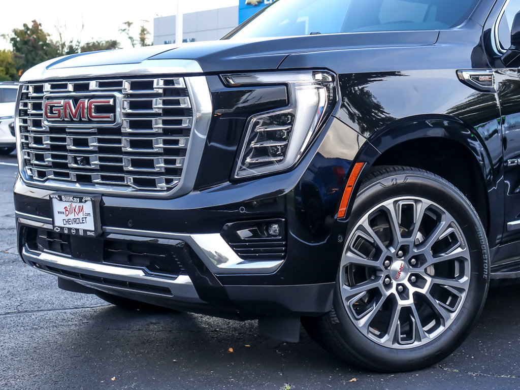 Certified 2025 GMC Yukon Denali AWD/4WD image 3
