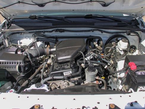 Used 2013 Toyota Tacoma 2WD Regular Cab image 11