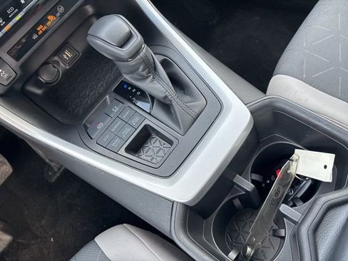 Certified 2023 Toyota RAV4 XLE image 33