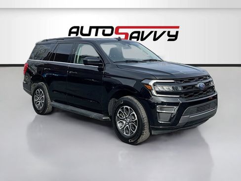 Used 2024 Ford Expedition XLT AWD/4WD image 1