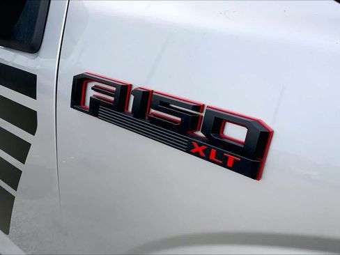 Used 2018 Ford F150 XLT w/ Equipment Group 302A Luxury AWD/4WD image 25